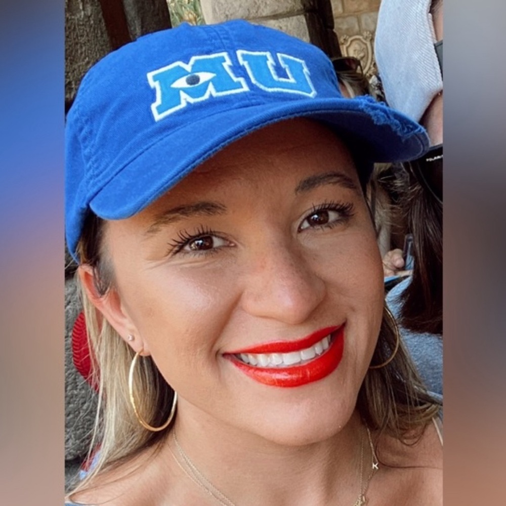 Meet your Posher, Kaycie